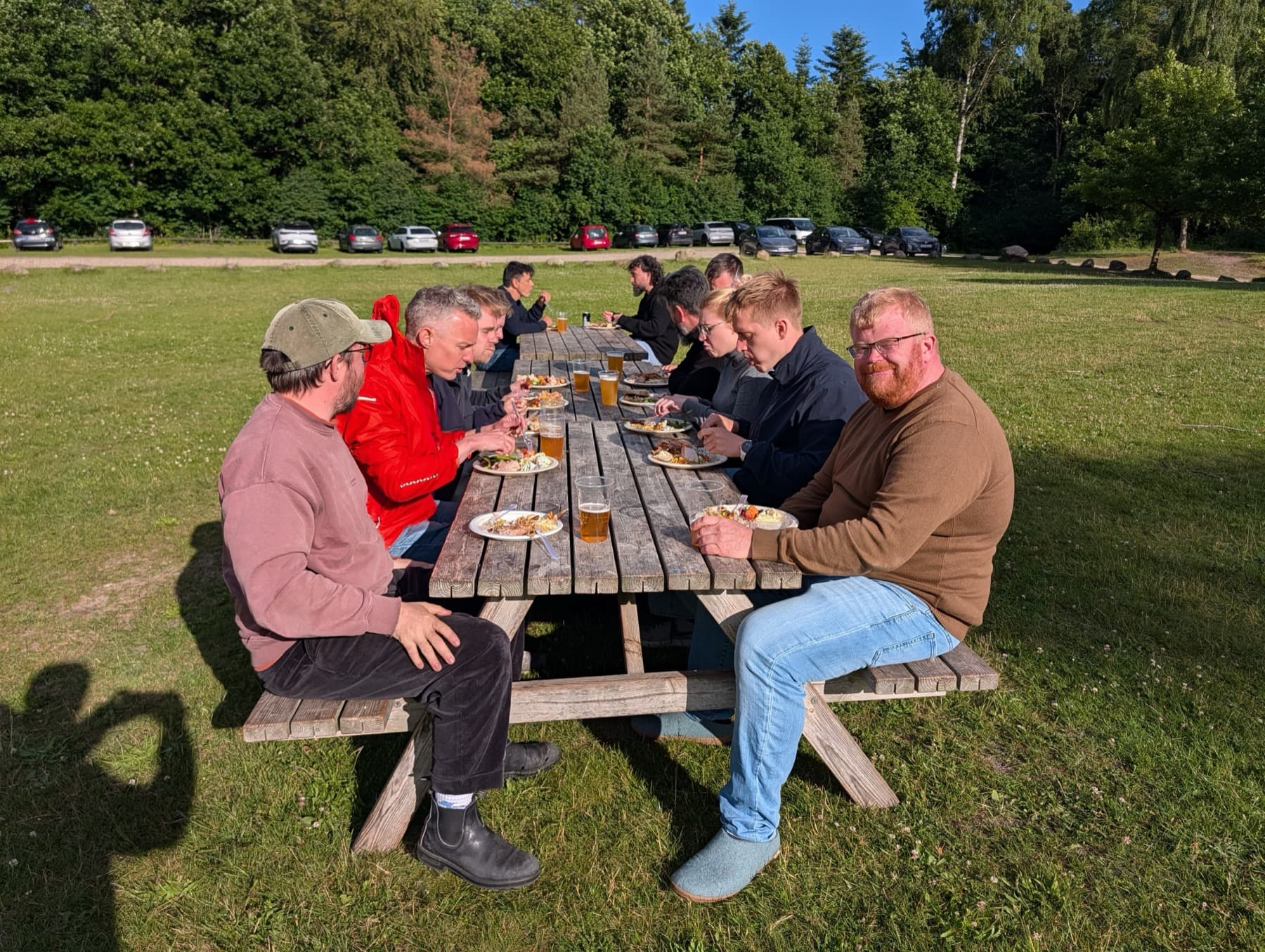A long outdoor dinner between hacking sessions